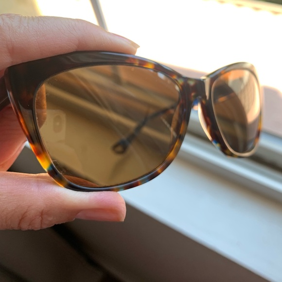 Karen Kane Blue Tortoiseshell Cat-Eye Sunglasses - Picture 17 of 17